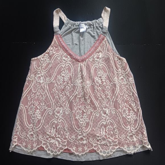 VENUS Tops - Venus Cream & Pink Multi Lace Whimsical Front Tank Women’s Size MED